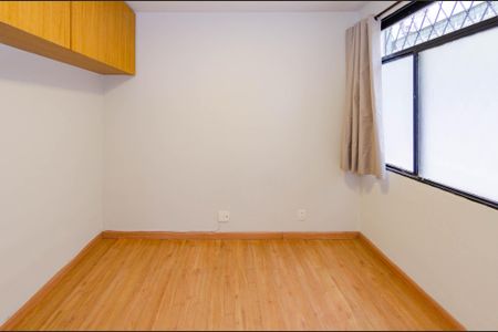 Apartamento à venda com 125m², 3 quartos e 1 vaga Apartamento à venda com 125m², 3 quartos e 1 vagaQuarto 2