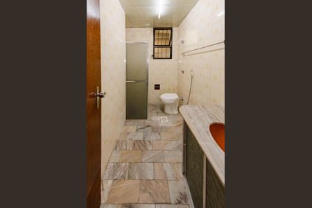 Apartamento à venda com 125m², 3 quartos e 1 vaga Apartamento à venda com 125m², 3 quartos e 1 vagaBanheiro