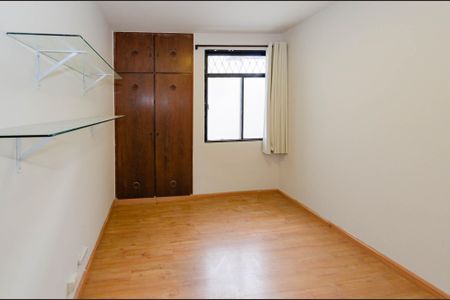 Apartamento à venda com 125m², 3 quartos e 1 vaga Apartamento à venda com 125m², 3 quartos e 1 vagaQuarto 1