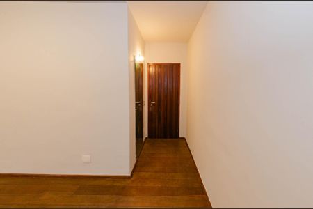 Apartamento à venda com 125m², 3 quartos e 1 vaga Apartamento à venda com 125m², 3 quartos e 1 vagaSala