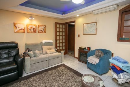 Casa à venda com 280m², 3 quartos e 2 vagasEscritótio