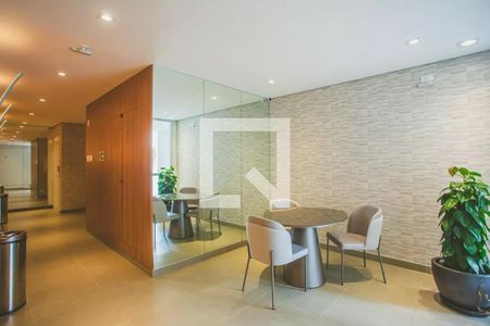 Studio à venda com 26m², 1 quarto e sem vagaHall social