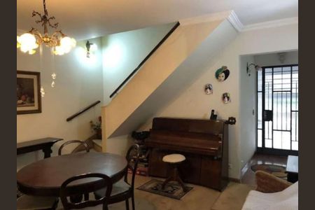 Casa à venda com 157m², 3 quartos e 1 vaga Casa à venda com 157m², 3 quartos e 1 vagaFoto 01