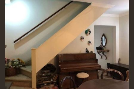 Casa à venda com 157m², 3 quartos e 1 vaga Casa à venda com 157m², 3 quartos e 1 vagaFoto 01