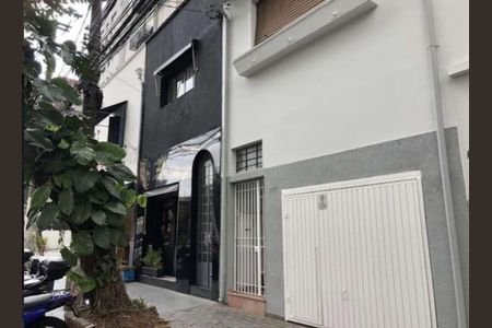 Casa à venda com 157m², 3 quartos e 1 vaga Casa à venda com 157m², 3 quartos e 1 vagaFoto 01