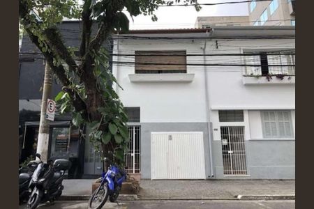 Casa à venda com 157m², 3 quartos e 1 vaga Casa à venda com 157m², 3 quartos e 1 vagaFoto 02