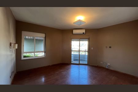 Apartamento à venda com 279m², 4 quartos e 4 vagasSuite 3