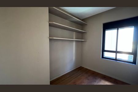 Apartamento à venda com 279m², 4 quartos e 4 vagasQuarto de Serviço