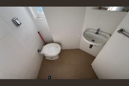 Apartamento à venda com 279m², 4 quartos e 4 vagasBanheiro de serviço