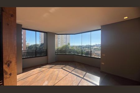 Apartamento à venda com 279m², 4 quartos e 4 vagasSala