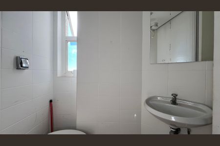 Apartamento à venda com 279m², 4 quartos e 4 vagasBanheiro de serviço