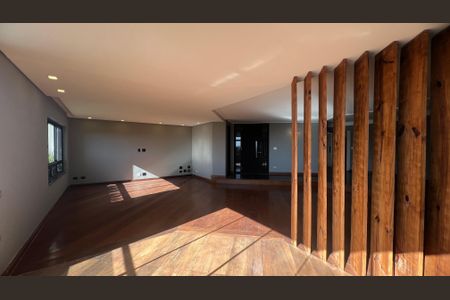 Apartamento à venda com 279m², 4 quartos e 4 vagasSala