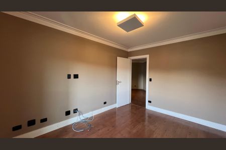 Apartamento à venda com 279m², 4 quartos e 4 vagasQuarto