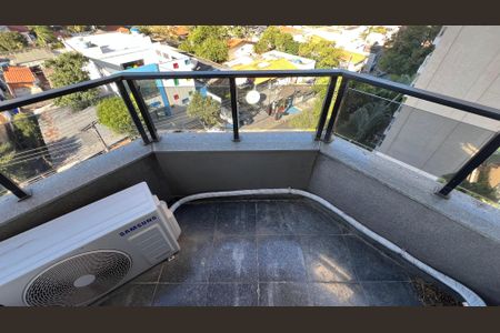 Apartamento à venda com 279m², 4 quartos e 4 vagasSacada da suite 3