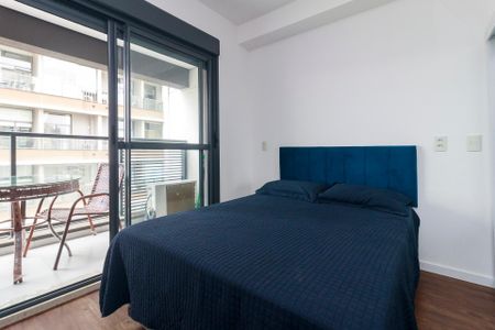 Studio à venda com 25m², 1 quarto e sem vaga Studio à venda com 25m², 1 quarto e sem vagaStudio