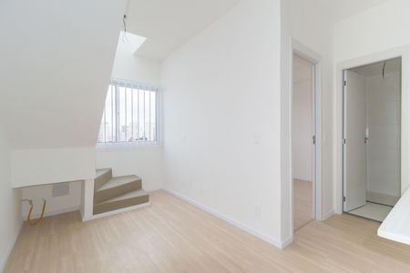Apartamento à venda com 90m², 1 quarto e sem vaga Apartamento à venda com 90m², 1 quarto e sem vagaSala