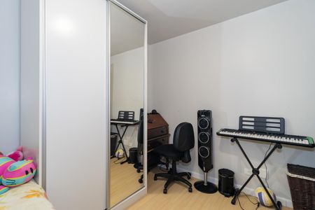 Apartamento à venda com 72m², 2 quartos e 2 vagas Apartamento à venda com 72m², 2 quartos e 2 vagasQuarto