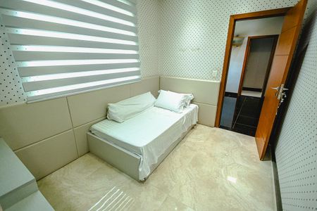 Casa à venda com 214m², 3 quartos e 6 vagasQuarto 1