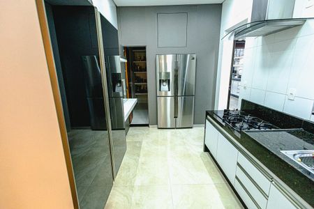 Casa à venda com 214m², 3 quartos e 6 vagasCozinha