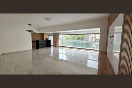 Apartamento à venda com 181m², 3 quartos e 3 vagasFoto 05