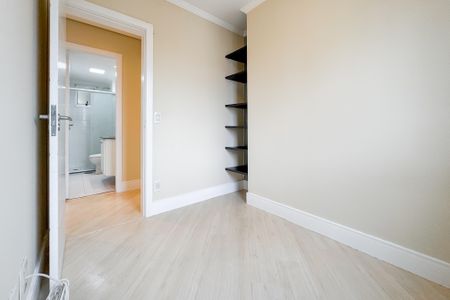 Apartamento à venda com 74m², 3 quartos e 2 vagasQuarto 1