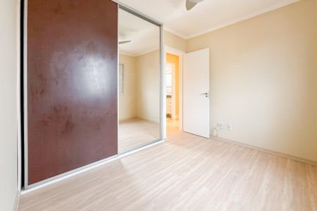 Apartamento à venda com 74m², 3 quartos e 2 vagasQuarto 2