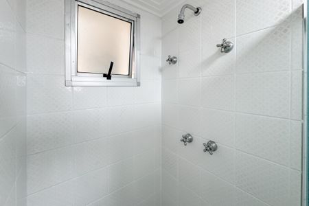 Apartamento à venda com 74m², 3 quartos e 2 vagasBanheiro 