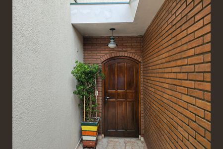 Casa à venda com 278m², 7 quartos e 5 vagas Casa à venda com 278m², 7 quartos e 5 vagasÁrea comum