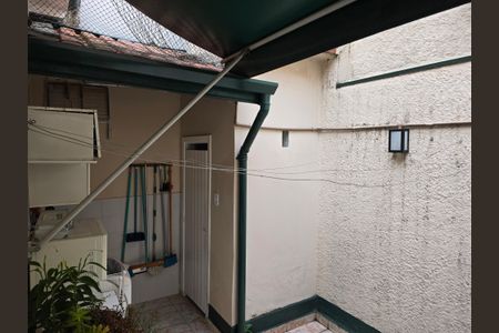 Casa à venda com 278m², 7 quartos e 5 vagas Casa à venda com 278m², 7 quartos e 5 vagasÁrea de Serviço