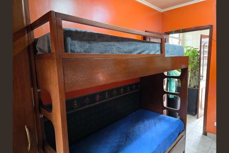 Casa à venda com 278m², 7 quartos e 5 vagas Casa à venda com 278m², 7 quartos e 5 vagasQuarto 1 casa 2