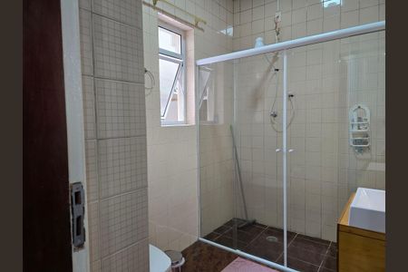 Casa à venda com 278m², 7 quartos e 5 vagas Casa à venda com 278m², 7 quartos e 5 vagasBanheiro Casa 1