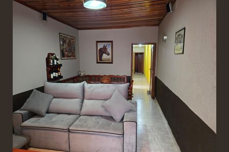 Casa à venda com 278m², 7 quartos e 5 vagas Casa à venda com 278m², 7 quartos e 5 vagasSala Casa 2