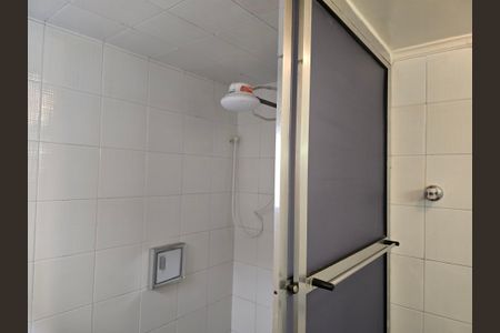 Casa à venda com 278m², 7 quartos e 5 vagas Casa à venda com 278m², 7 quartos e 5 vagasBanheiro da Suíte Casa 2