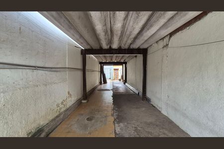 Casa para alugar com 50m², 1 quarto e 1 vaga Casa para alugar com 50m², 1 quarto e 1 vagaGaragem