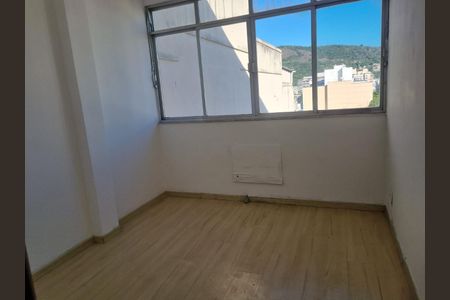 Apartamento à venda com 56m², 2 quartos e sem vaga