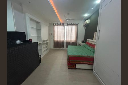 Apartamento à venda com 31m², 1 quarto e sem vaga
