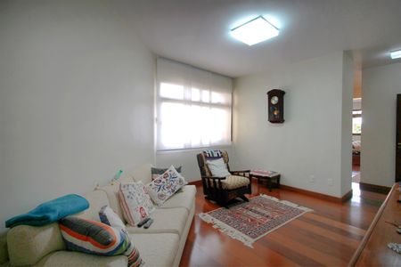 Apartamento à venda com 275m², 4 quartos e 3 vagasSala de TV