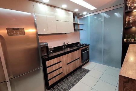 Apartamento à venda com 102m², 2 quartos e 1 vaga