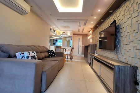 Apartamento à venda com 102m², 2 quartos e 1 vaga