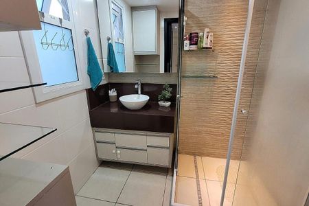 Apartamento à venda com 102m², 2 quartos e 1 vaga