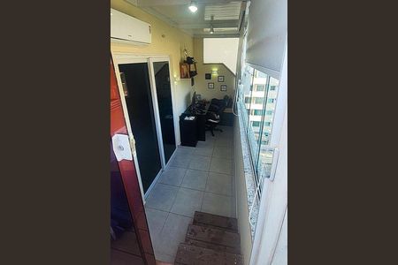 Apartamento à venda com 102m², 2 quartos e 1 vaga