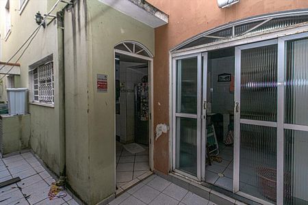 Casa para alugar com 300m², 4 quartos e 2 vagasÁrea comum