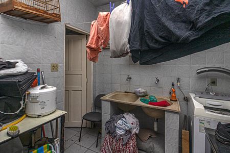 Casa para alugar com 300m², 4 quartos e 2 vagasÁrea de Serviço