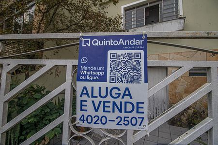 Casa para alugar com 300m², 4 quartos e 2 vagasPlaquinha