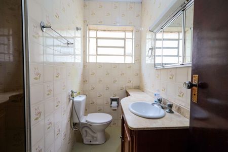 Casa à venda com 157m², 4 quartos e 2 vagasBanheiro Social