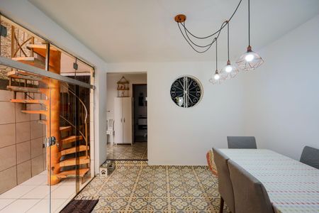Casa à venda com 157m², 4 quartos e 2 vagasSala de jantar