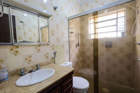 Casa à venda com 157m², 4 quartos e 2 vagasBanheiro da Suíte 1