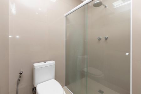 Casa à venda com 154m², 3 quartos e 2 vagasBanheiro da Suíte 1