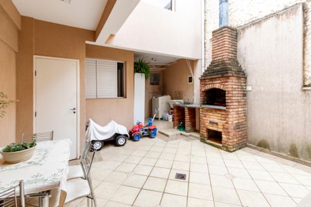 Casa à venda com 154m², 3 quartos e 2 vagasQuintal