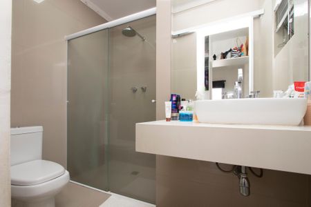 Casa à venda com 154m², 3 quartos e 2 vagasBanheiro da Suíte 1